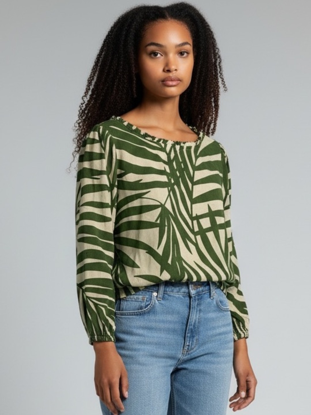 Vintage-Inspired Green Boho Top Gemma + Jane M